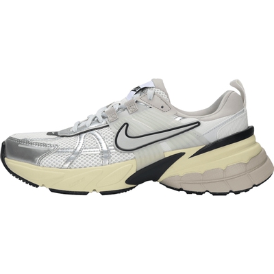 NIKE耐克女子W NIKE V2K RUN运动休闲鞋FD0736-100