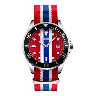 时刻美男士防水石英表个性时尚尼龙布带手表男表商务运动腕表