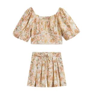 紫涵度假风碎花上衣短裤套装女夏季新款时尚方领小衫休闲裤两件套