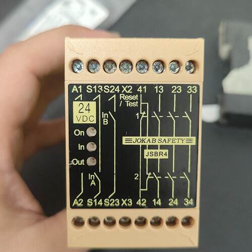 溢价-瑞典佳可保JSBR4 24VDC安全继电器