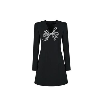 黑镶钻蝴蝶结V领连衣裙