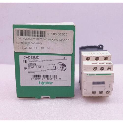Schneider CAD32MD Control Relay 220VDC CAD 32 MD 10A 690V 50