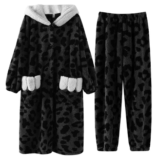 珊瑚绒睡袍女冬季可爱毛绒长款浴袍冬天加厚法兰绒家居服豹纹睡衣