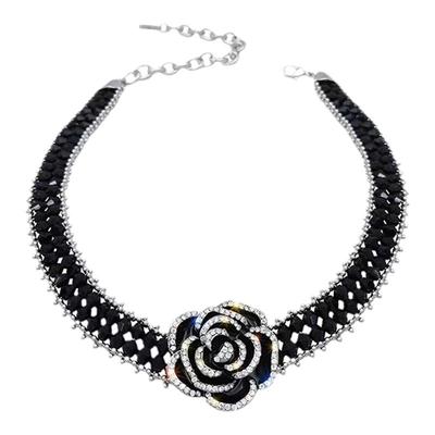 红丝绒山茶花小香风颈链晚宴饰品