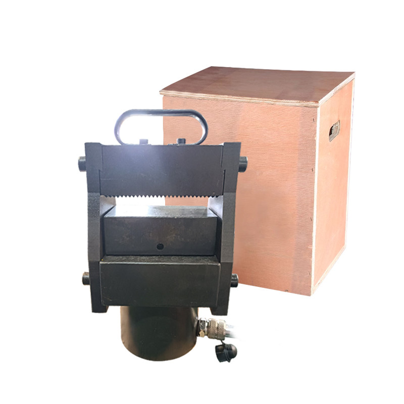 母线加工机 四合一 母排铜排加工机 70冲孔机 切排机 平弯立弯机