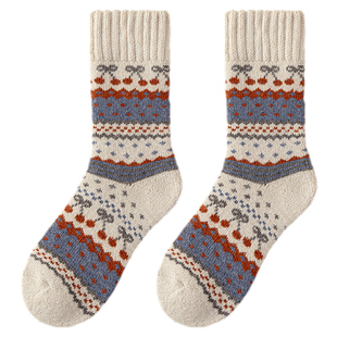 费尔岛厚羊毛袜子女秋冬季中筒袜加厚保暖蝴蝶结羊绒袜复古睡眠袜