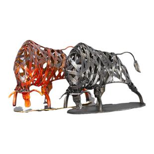 TOOARTS牛气冲天摆件吉祥物软装创意装饰摆件棕|红色华尔街牛礼品