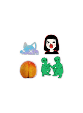 套贴眼猫咪美女亲嘴TLPXX嘴唇