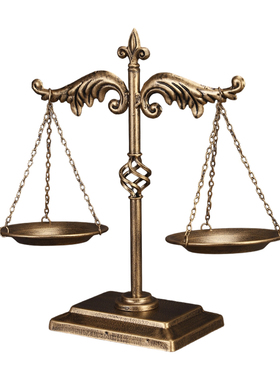 复古铁艺法律天平秤摆件高级感
