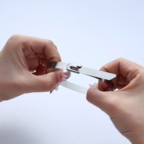 工业304不锈钢自锁扎桥架带锁批发电缆扎~用4.6mm自带船用19mm式