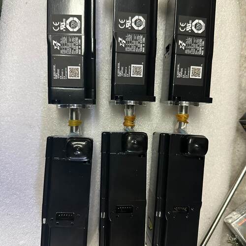 【询价】安川电机、SGM7J-01AFD2C、或者新的、、1适用