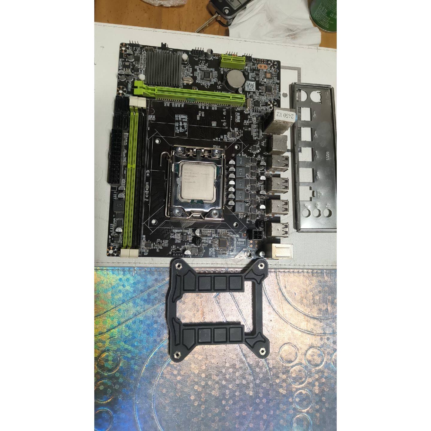 议价英特尔X79主板E5-2450V2处理器套装 拆机件 支持
