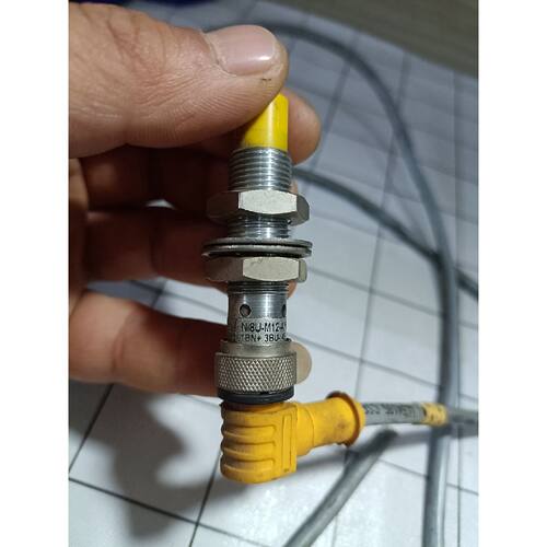 询价-图尔克8UM12AN6XH1141感应器2个