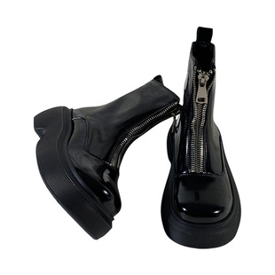 莲花府邸2025冬季新款短靴厚底切尔西靴时尚休闲欧美短筒马丁靴女