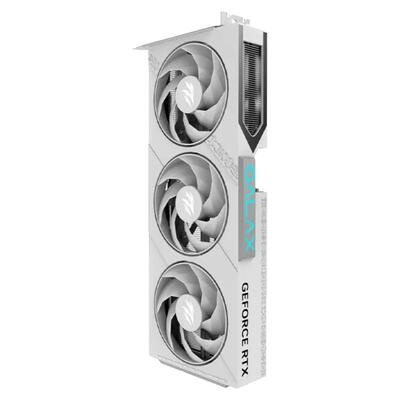 影驰RTX5060显卡魔刃圣刃三风扇