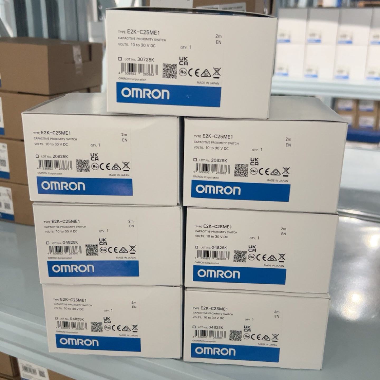 议价欧姆龙OMRON E2K-C25ME1电容式接近传感器