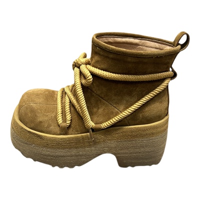 网红加绒厚底时装靴女2025新款