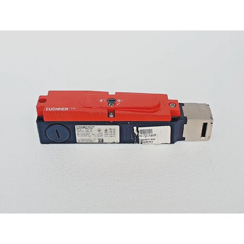 EUCHNER STA4A4141A024M SAFETY SWITCH  NEW