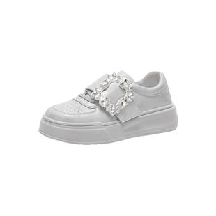 星期六透气魔术贴运动休闲板鞋2025春季新款厚底方扣水钻小白鞋子