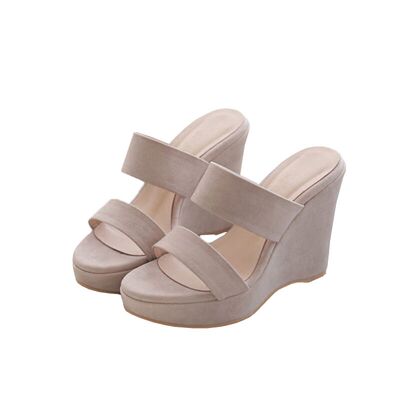 伊妲妮松糕厚底百搭凉拖鞋