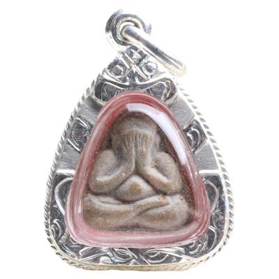 泰国佛牌龙婆卡贤2517年掩面佛