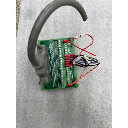 议价凌华37pin 端子台 端子板37P D-SUB连接器可替代