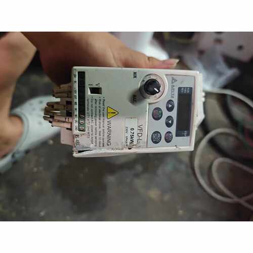 【议价】台达变频器型号VFD007L21A0.75KW