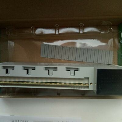 议价Schneider离散量输入模块140DDI35300全新现货