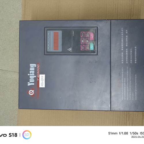 询拆机誉强变频器  YQ3000F7-4022G