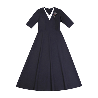 气质高端宴会主持平时可穿礼服