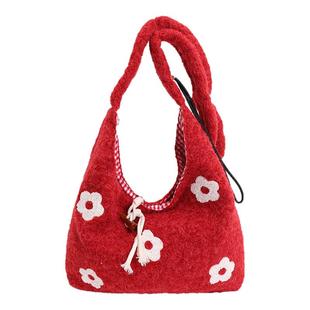 松弛感毛呢包包女2025新款休闲大容量斜挎包秋冬季毛绒单肩水桶包