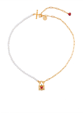 摩登博物馆丘比特项链锁头不对称