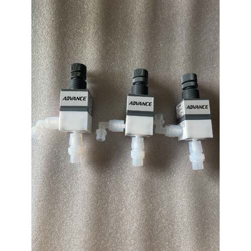 ADVANCE AM-3240-ETm0气动三通阀，共3个，议价