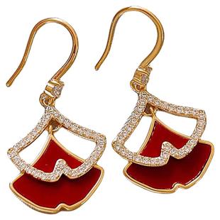 镂空双层微镶银杏叶耳环女2026新款爆款高级感耳钉适合冬天的耳饰