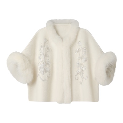 冬季新款时尚国风设计毛呢外套女装狐狸毛拼接百搭短款大衣 NZ033