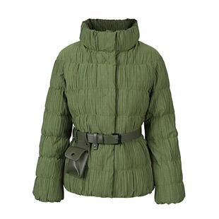 S·DEER圣迪奥女装时尚高领肌理褶皱收腰短款羽绒服S21482471