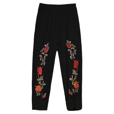 妈妈洋气绣花裤子灯笼裤加肥