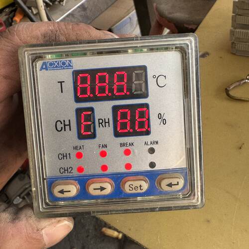 询价-ACXION温控仪 AWS-2W2SQ1XD-3，双通道温度