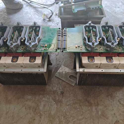 议价伟肯VACON变频器模块组，型号PC00525、PC0052维修