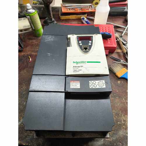 询价下单施耐德变频器ATV61HD15N4Z 15KW 380V 三