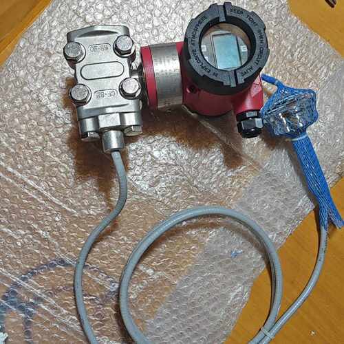 溢价-智能单法兰压力变送器，型号：TRK3351GF5S11M3E