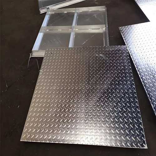 热浸镀锌复合花纹钢格板重型Q235电缆沟栅钢防滑盖板格盖板钢材质