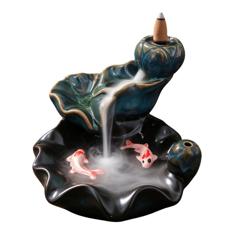 一炉鱼戏莲叶间，倒流成瀑静人心