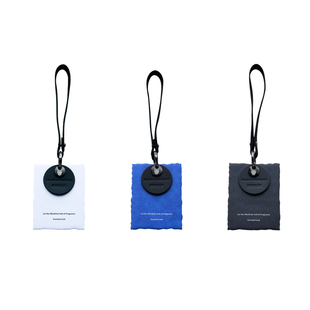 车载香薰挂饰空间香片汽车挂件香片男士 高级感车内香氛卡片创意