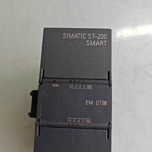 西门子S7-200 SMART扩展模块，型号EM DT08，