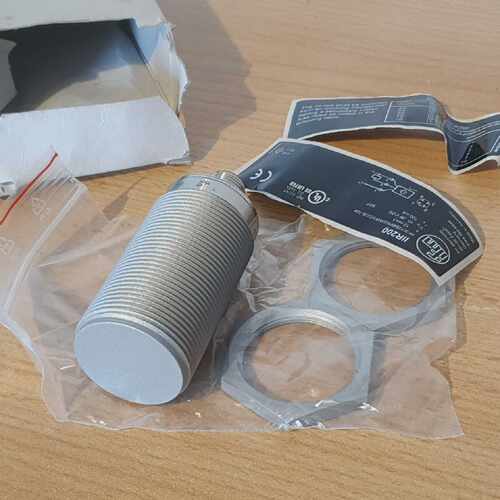 IFM IIR200 Sensor NEU