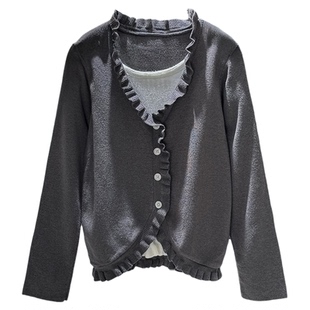 拉夏贝尔深灰色木耳边V领针织衫女春秋季新款宽松假两件毛衣上衣