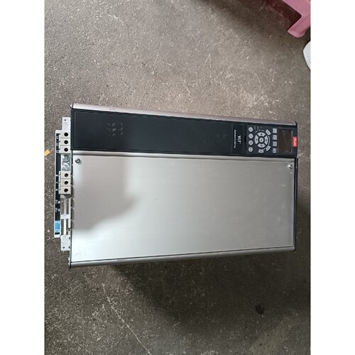 议价原装丹佛斯变频器FC302P37KT5E4E20H2XG维修