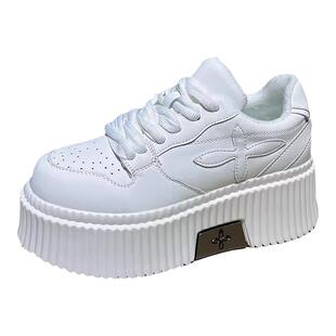 欧洲站小白鞋加绒厚底松糕2024冬新款小个子显瘦增高6cm休闲板鞋