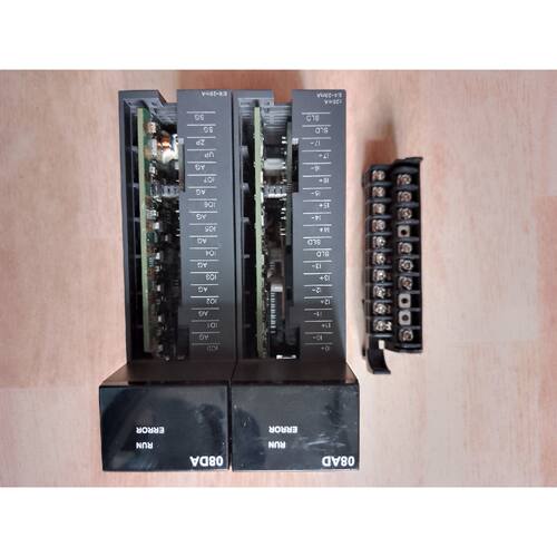 在线议价台达AH08AD-5C台达PLC模拟量输入模块AH08AD-